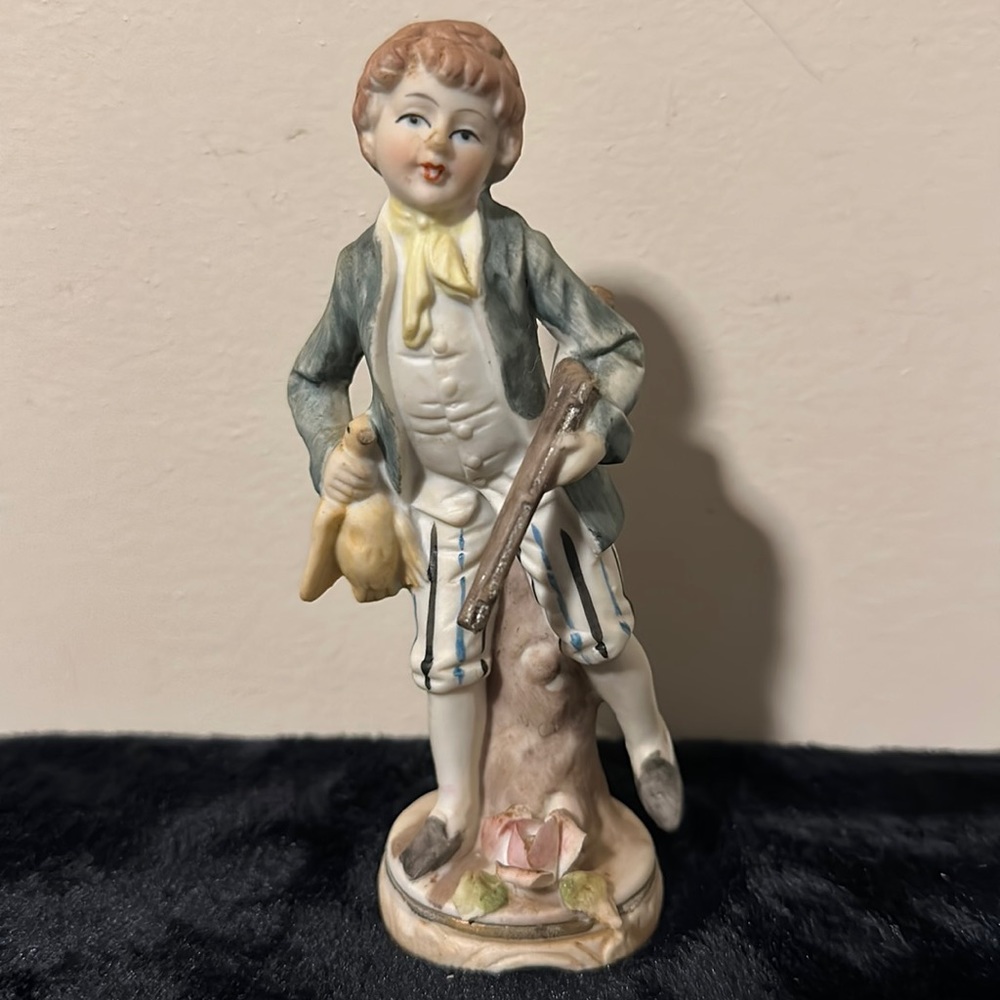 Vintage Victorian Boy Duck Hunting Figurine